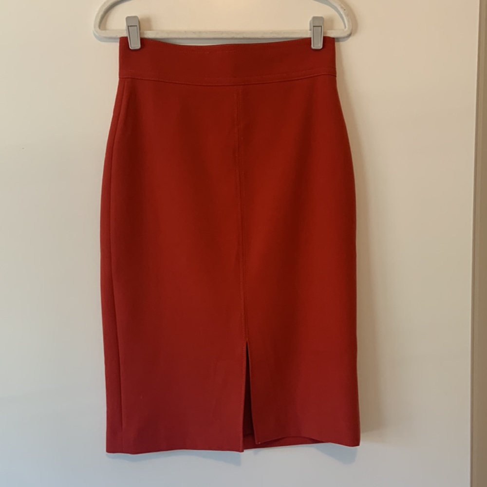 Ann Taylor long skirt size 2 in orange.